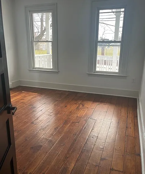 118 Pequonnock St — Photo 10