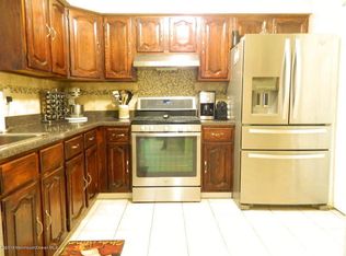 239 Perth Hill Ct, Aberdeen, NJ 07747