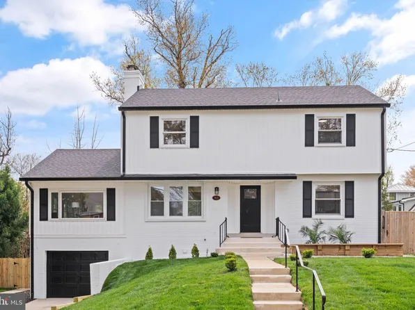 913 Dewolfe Dr, Alexandria, VA 22308