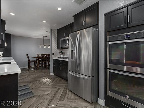 4th image of 6425 Morley Ave