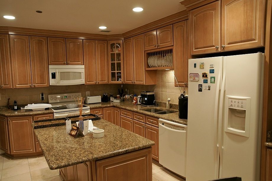 1st image of 1300 Crystal Dr #Penthouse 11s