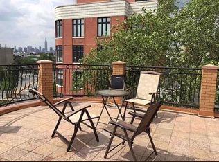 26 Broome St APT 3S, Brooklyn, NY 11222