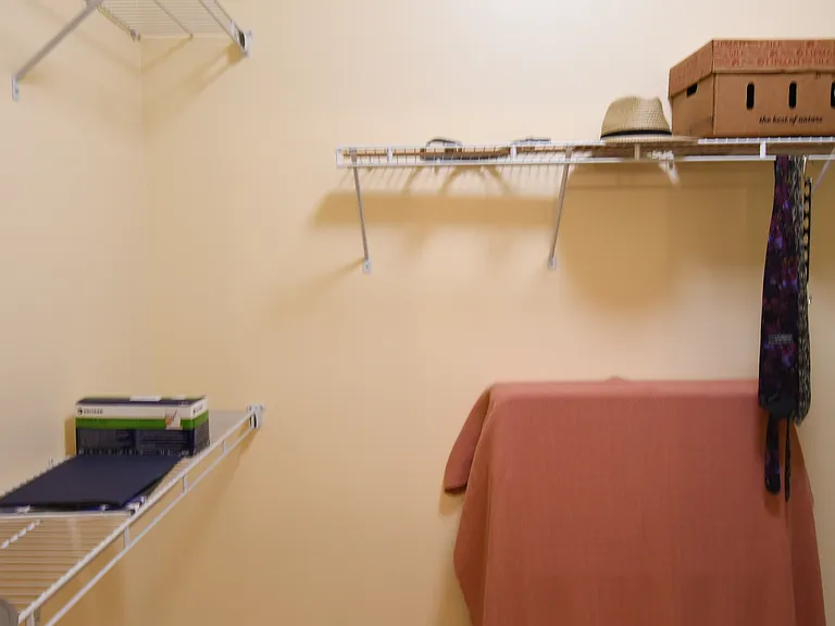 2372 Travis Pl — Photo 12