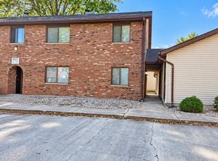 1803 Oliver Dr #4, Urbana, IL 61802