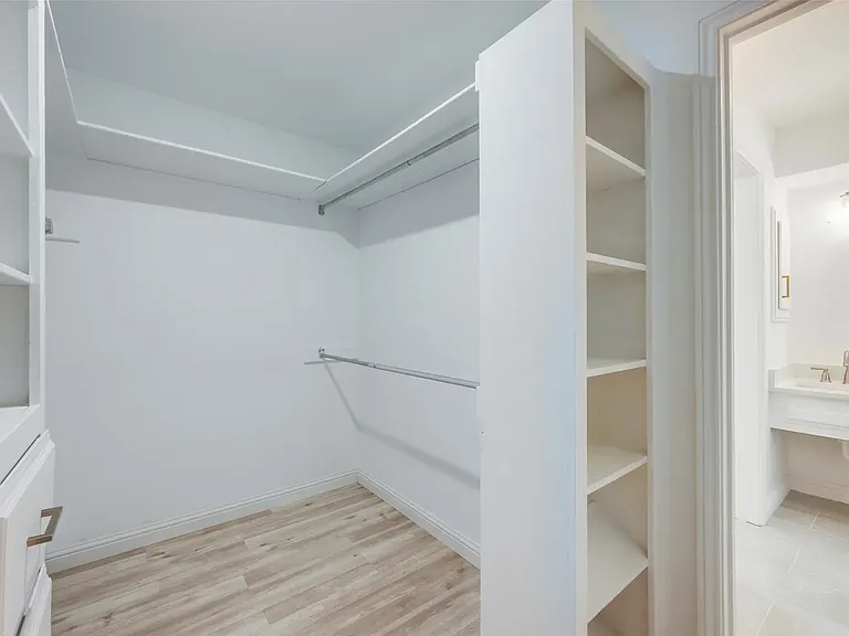 7411 Carta Valley Dr — Photo 4