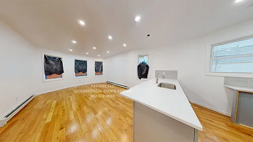 75 Harrison Ave #1 Photo 1