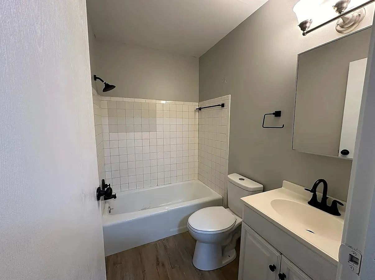 1 bed, 600 sqft, $1,100 — Photo 4