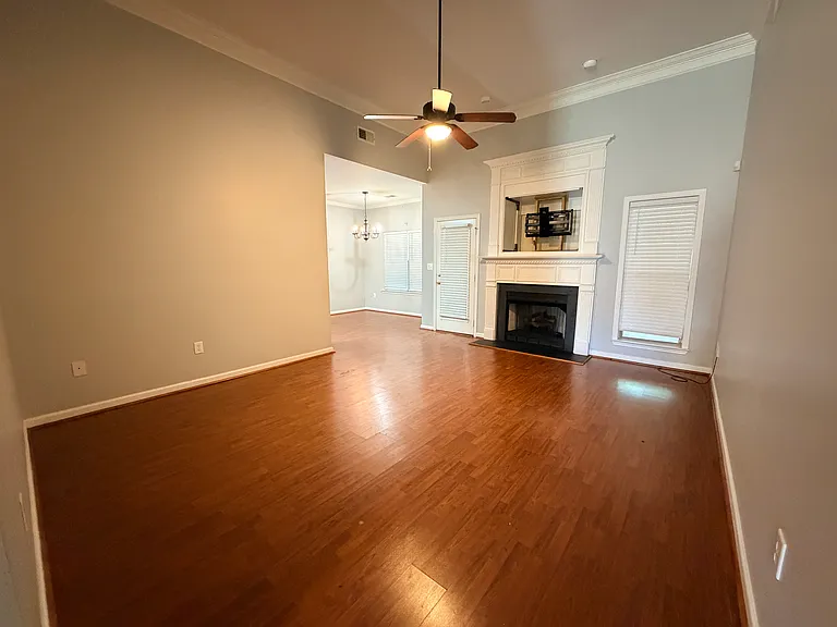 2938 Summit Dr — Photo 19