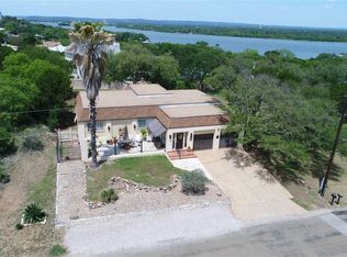208 Fawn Ridge Rd, Horseshoe Bay, TX 78657