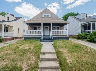 851 Lecona Rd, Cleveland, OH 44121