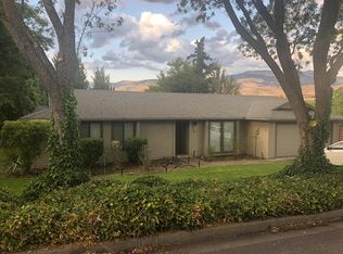 315 Otis St, Ashland, OR 97520