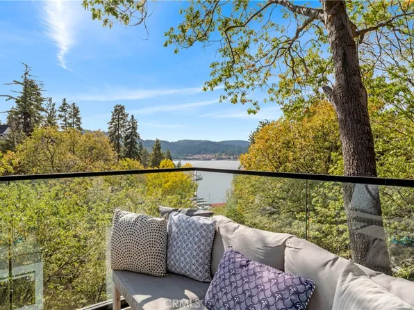 28744 Palisades Dr, Lake Arrowhead, CA 92352