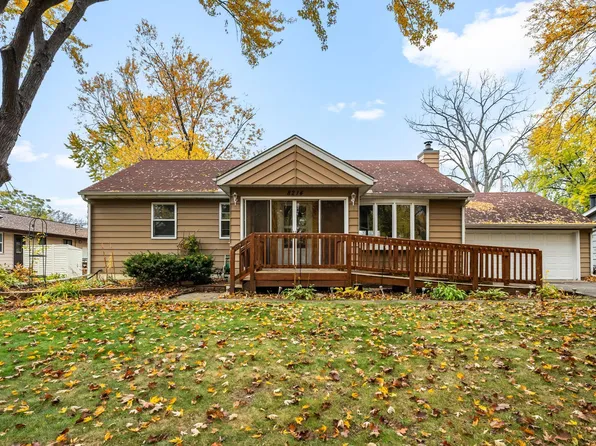 8214 32nd Pl N, Crystal, MN 55427