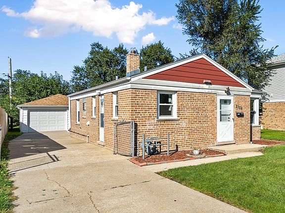 2nd image of 2706 Atlantic St