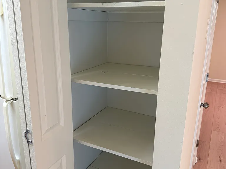 128 Willow Ct #3 — Photo 7