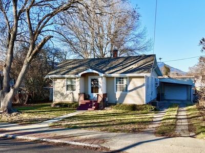 2005 E N Ave, La Grande, OR, 97850