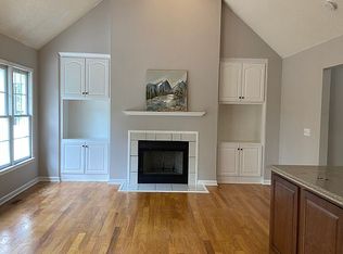 101 Dublin Dr, Calhoun, GA 30701