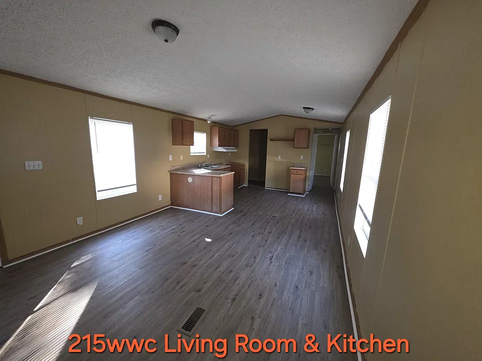 215 Westwood Cir