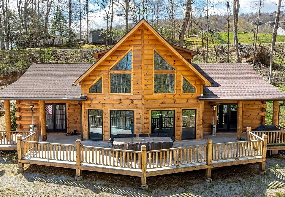 1st image of 1358 Sugar Mountain Drive