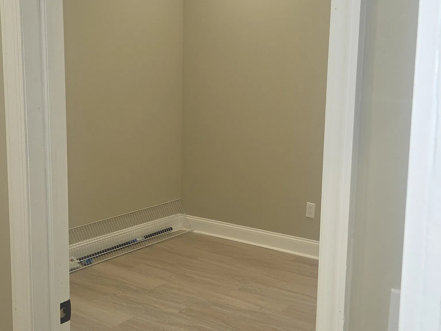 1 bed, 600 sqft, $1,150 — Photo 3