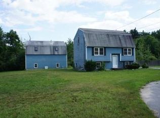 30 Cross Rd, Dracut, MA 01826