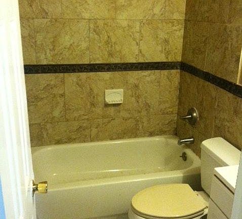 2nd image of 4709 Cottonwood Dr
