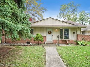 7624 Monroe Blvd, Taylor, MI 48180