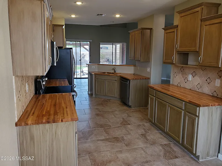 10254 E Calle Cadiz — Photo 6