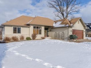 808 Hi Park Ave, Red Wing, MN 55066