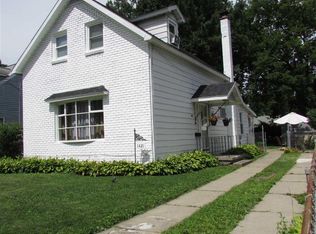 1421 Regal Ave, Schenectady, NY 12308