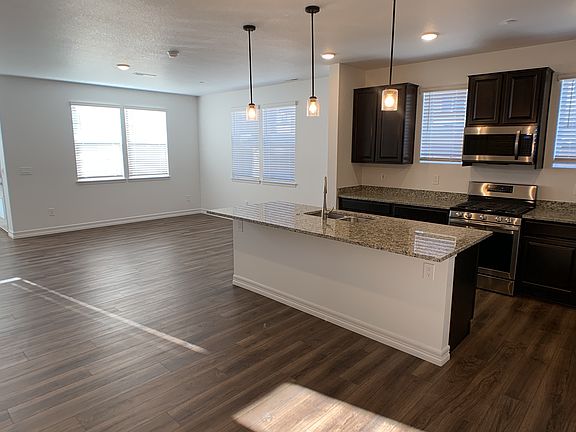 1723_satin_spar_c_03022022