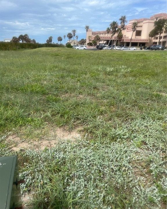 2nd image of 126 Sea Bird Ln