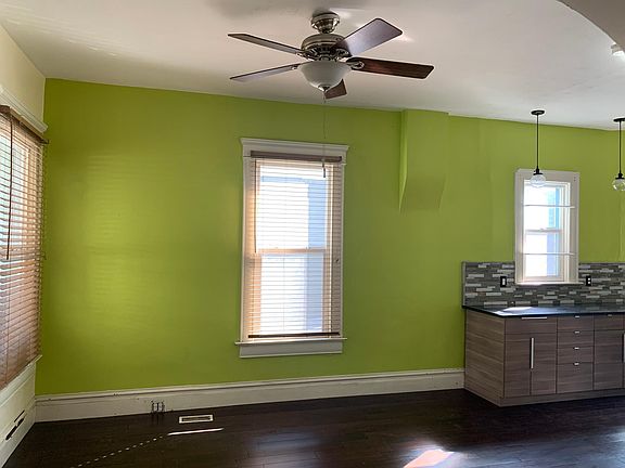 3rd image of 426 S Fletcher Ct