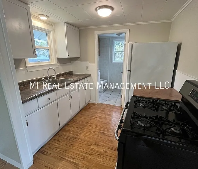 212 E Grant St #2 — Photo 1