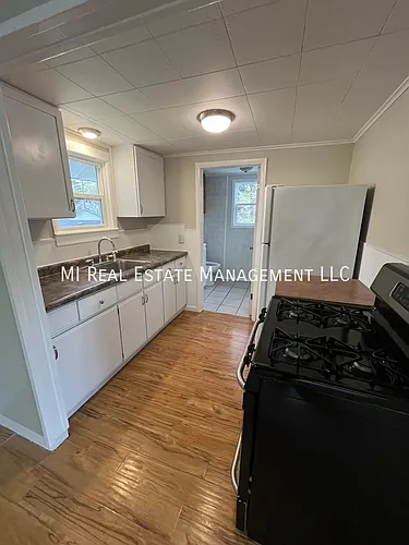212 E Grant St #2 Photo 1