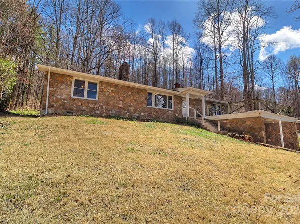 358 Timberlane Rd, Waynesville, NC 28786