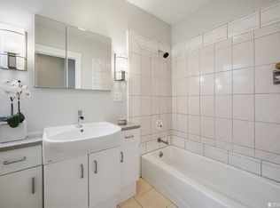 1762 11th Ave, San Francisco, CA 94122