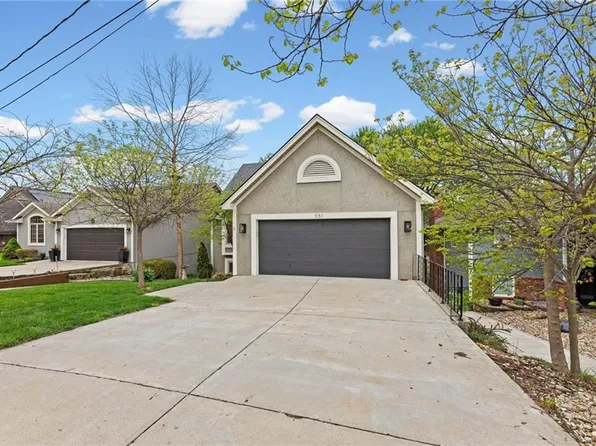 551 NW North Shore Dr, Kansas City, MO 64151