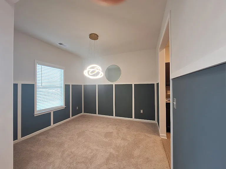 160 Marion Dr — Photo 18