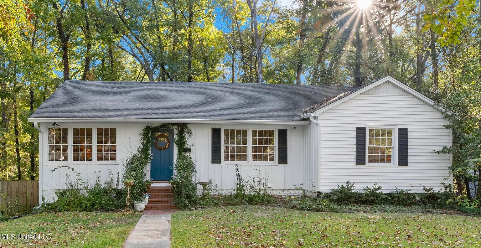 4428 Childress Dr photo 1