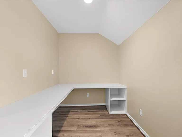 2610 Mandi Ct — Photo 26