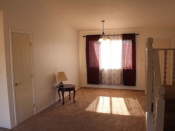 5th image of 622 E Indian Creek Dr