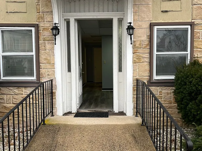 34 N Baltimore Ave — Photo 3