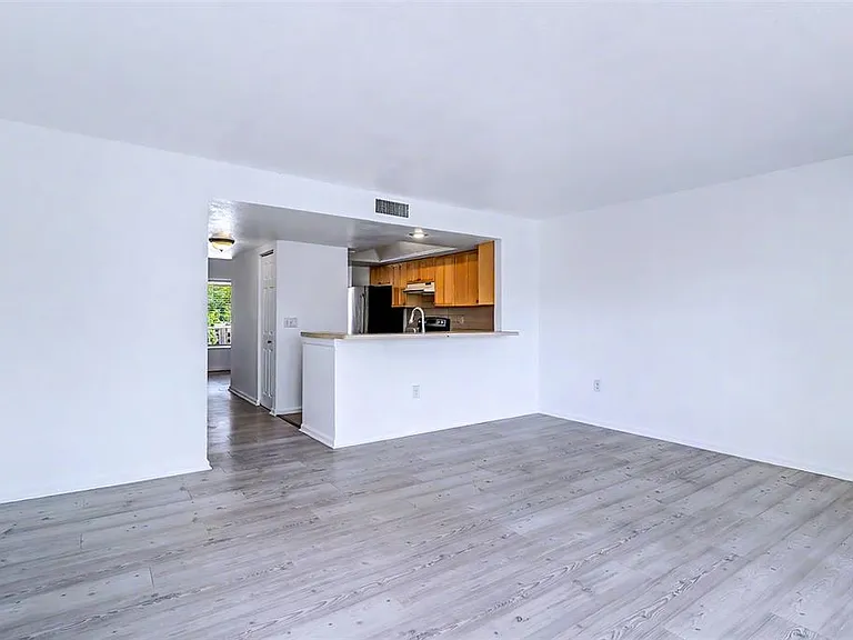 592 100th Ave N #202 — Photo 11