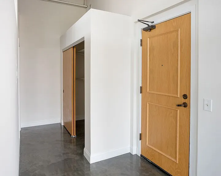 Garfield Lofts — Photo 27