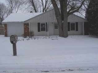 739 Berkley Dr, Fortville, IN 46040