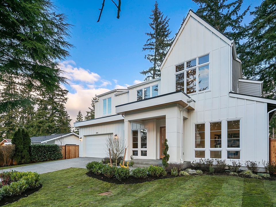 1st image of 916 166th Ave NE