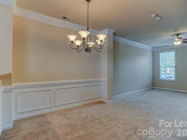 11177 Cedar Walk Ln — Photo 10