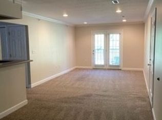 2077 Pear Tree Ct APT 9, Cape Girardeau, MO 63701