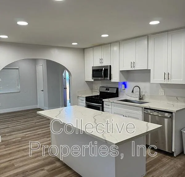 1141 Granger St — Photo 1